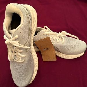 Asics Light Blue Athletic Shoes with Ortholite Cushion